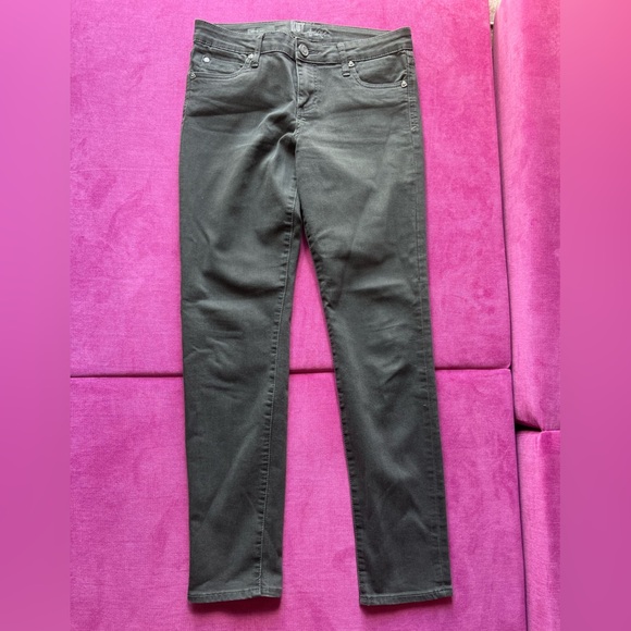 Kut from the Kloth Woman’s skinny jeans - Picture 6 of 9